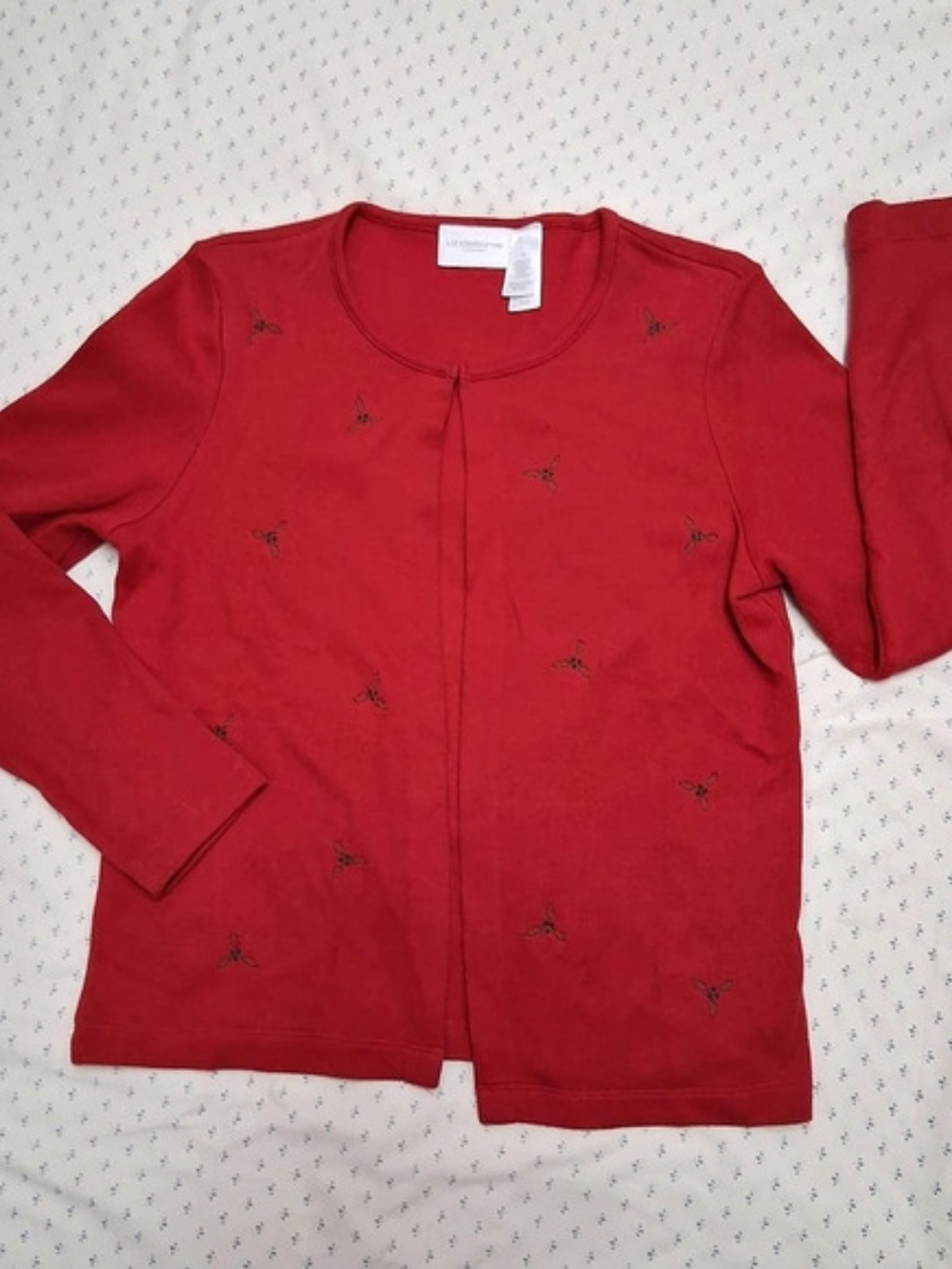 Liz Claiborne Long Sleeve Embroidered Christmas Sweater in Red Size Medium